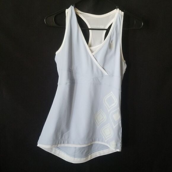 SUGOi - Size Medium - Women’s Tank Top work out top. - Picture 2 of 7